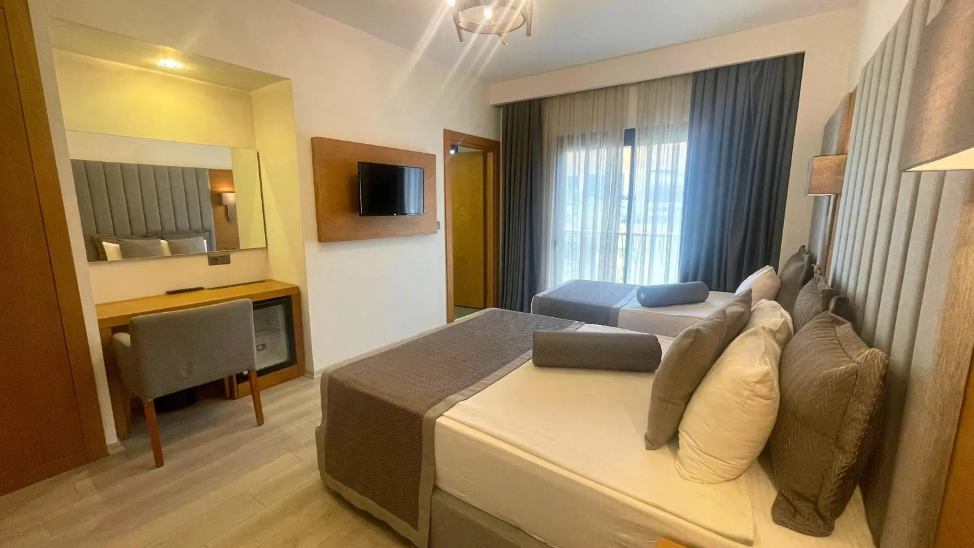 Ruwais Hotel Çeşme Törökország