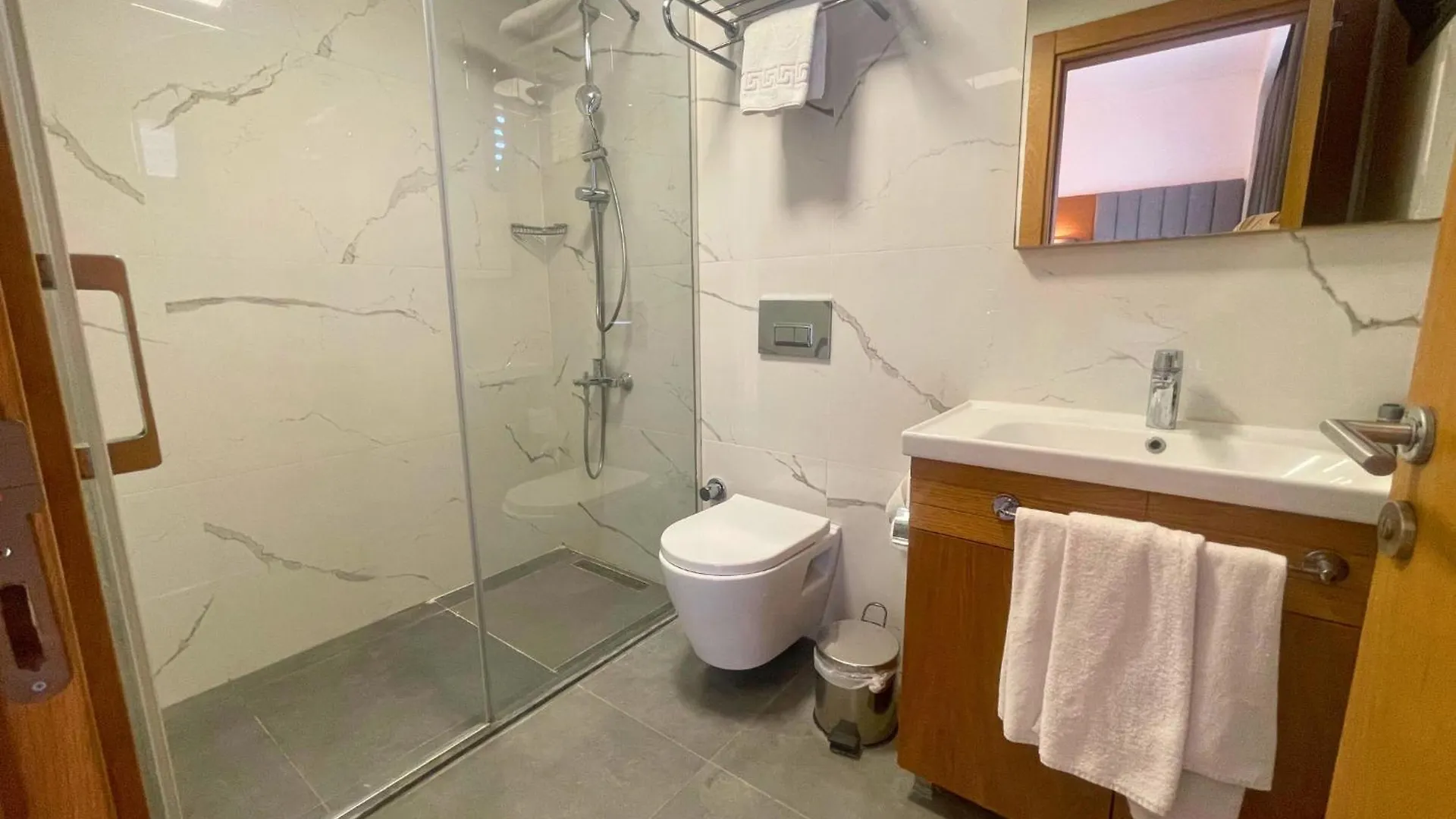 Ruwais Hotel Çeşme